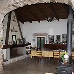 Gragonti, Costa *